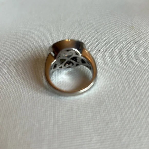 Stunning 925 Silver and 14k Gold Blue Topaz with Diamonds Ring - Picture 8 of 9